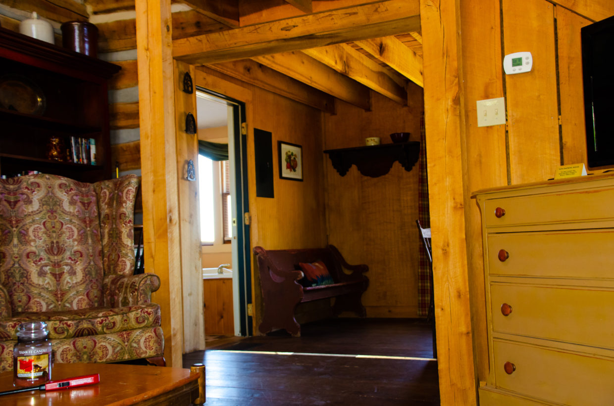 Abe S Cabin And Whippoorwill Suite Tree Top Brown County